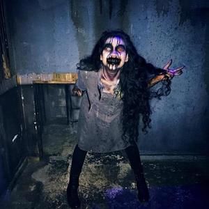 Meet your Posher, Trinity